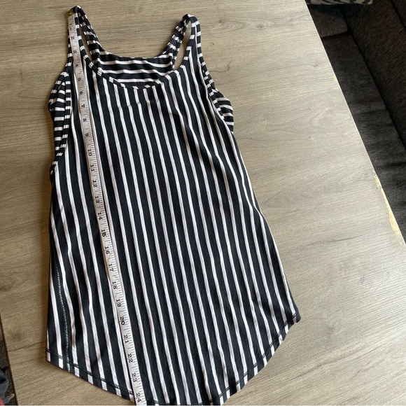 Lululemon Vita racer back tank - Picture 7 of 12